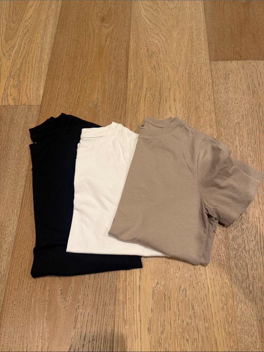 3-Pack Basic Crew Neck Tees - Black, White, Taupe boys H&M